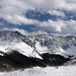 A snow covered mountain